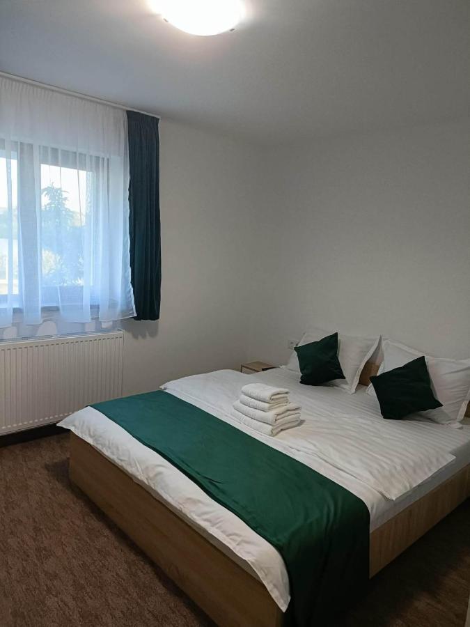 Casa Venus Hotell Sînmartin Eksteriør bilde